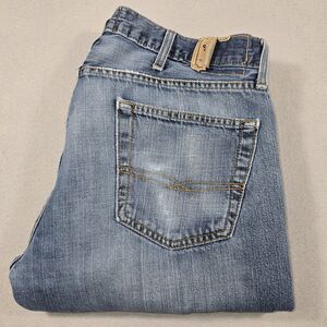 Signature Levi's Strauss Men's Jeans Size 38x30 Slim Straight Fit Flex Denim